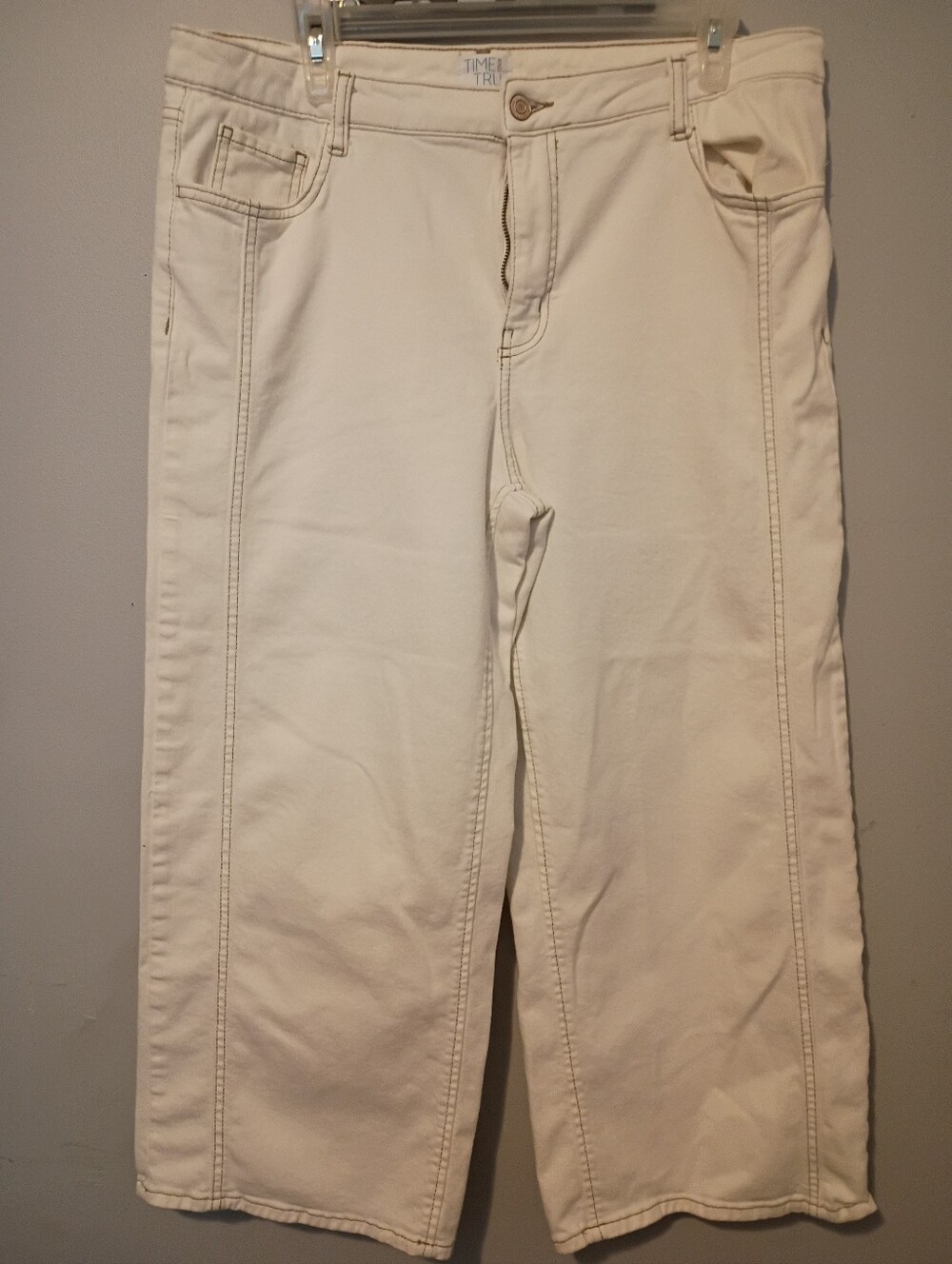 Time And Tru Cream Women’s Wide-Leg Jeans